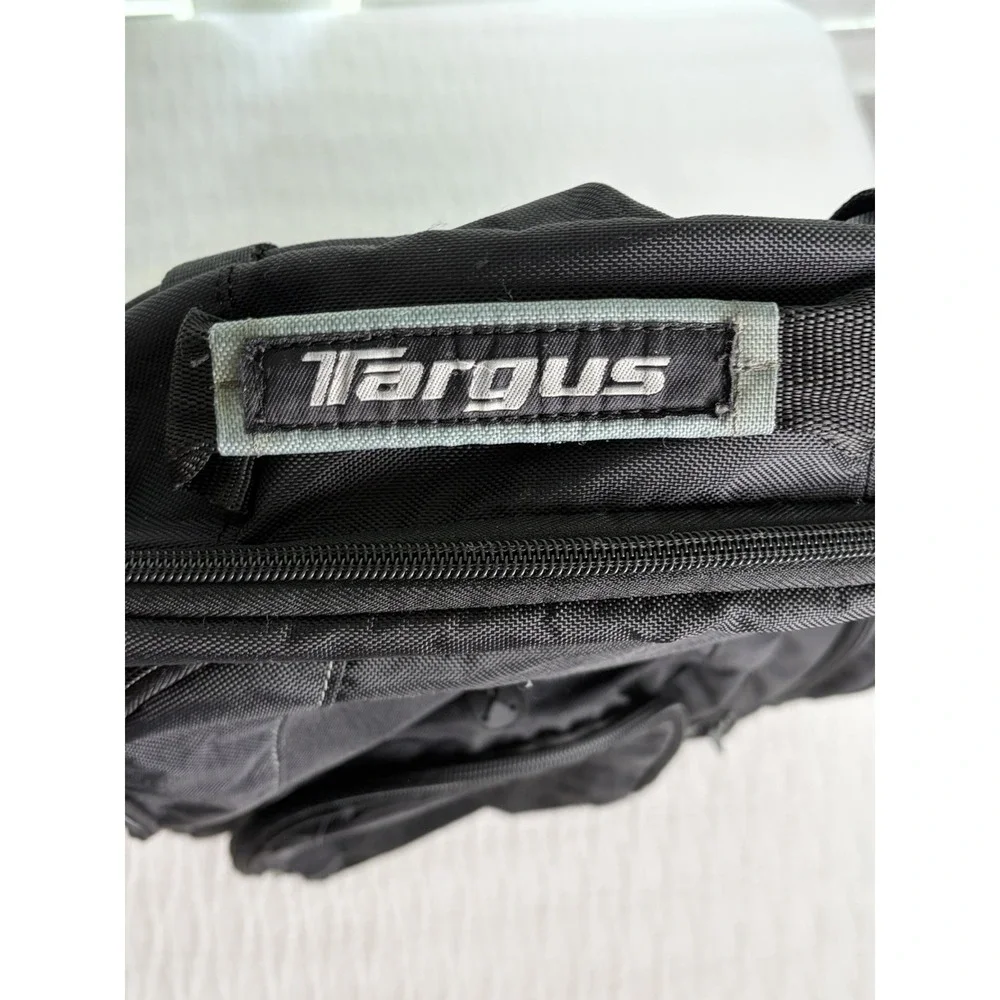 TARGUS 13